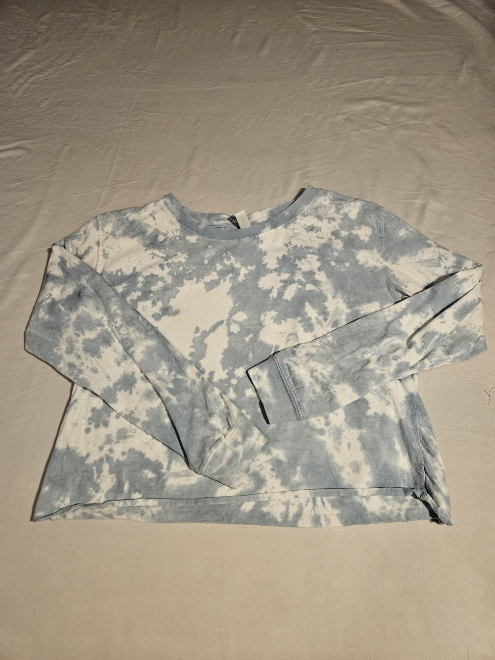 Tie-Dye Crewneck Long-Sleeve Top - Light Blue & White